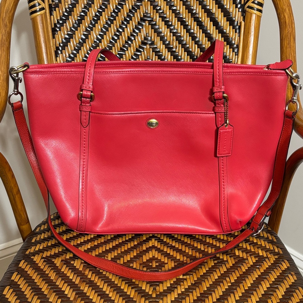 Coach Peyton Tote Bag Magenta Red F25667